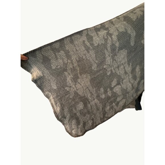 Woolrich Charcoal Star Patterned Reversible Wool Blend Poncho All Acrylic - Picture 6 of 9